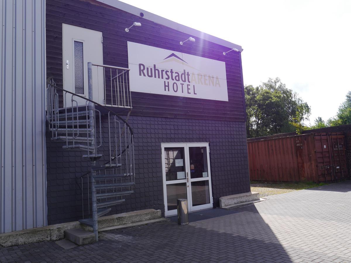 Ruhrstadtarena Hotel ヘルネ エクステリア 写真