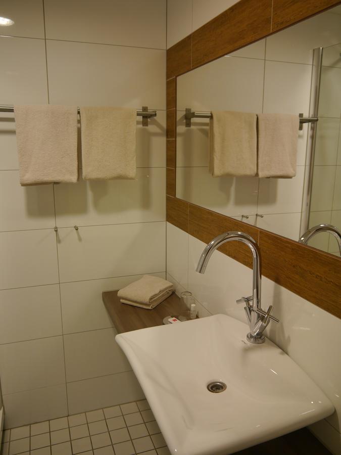 Ruhrstadtarena Hotel ヘルネ エクステリア 写真